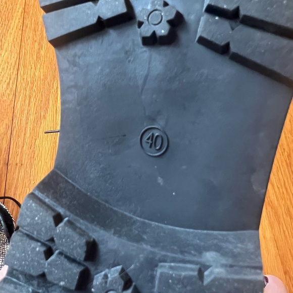 Size 40 Women’s sparkle combat boots - Picture 4 of 6